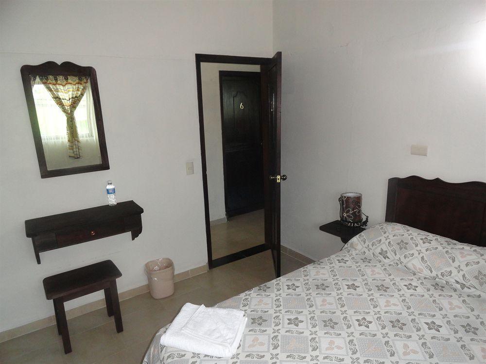 Hotel d' Santiago Palenque Esterno foto